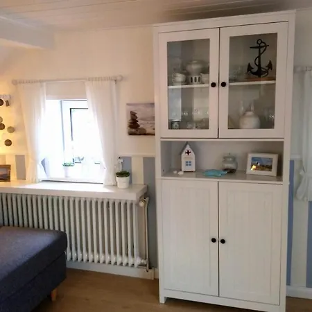 Ferienwohnung Achterdeck - Alte Schmiede Neugarmssiel Schillig Exterior photo