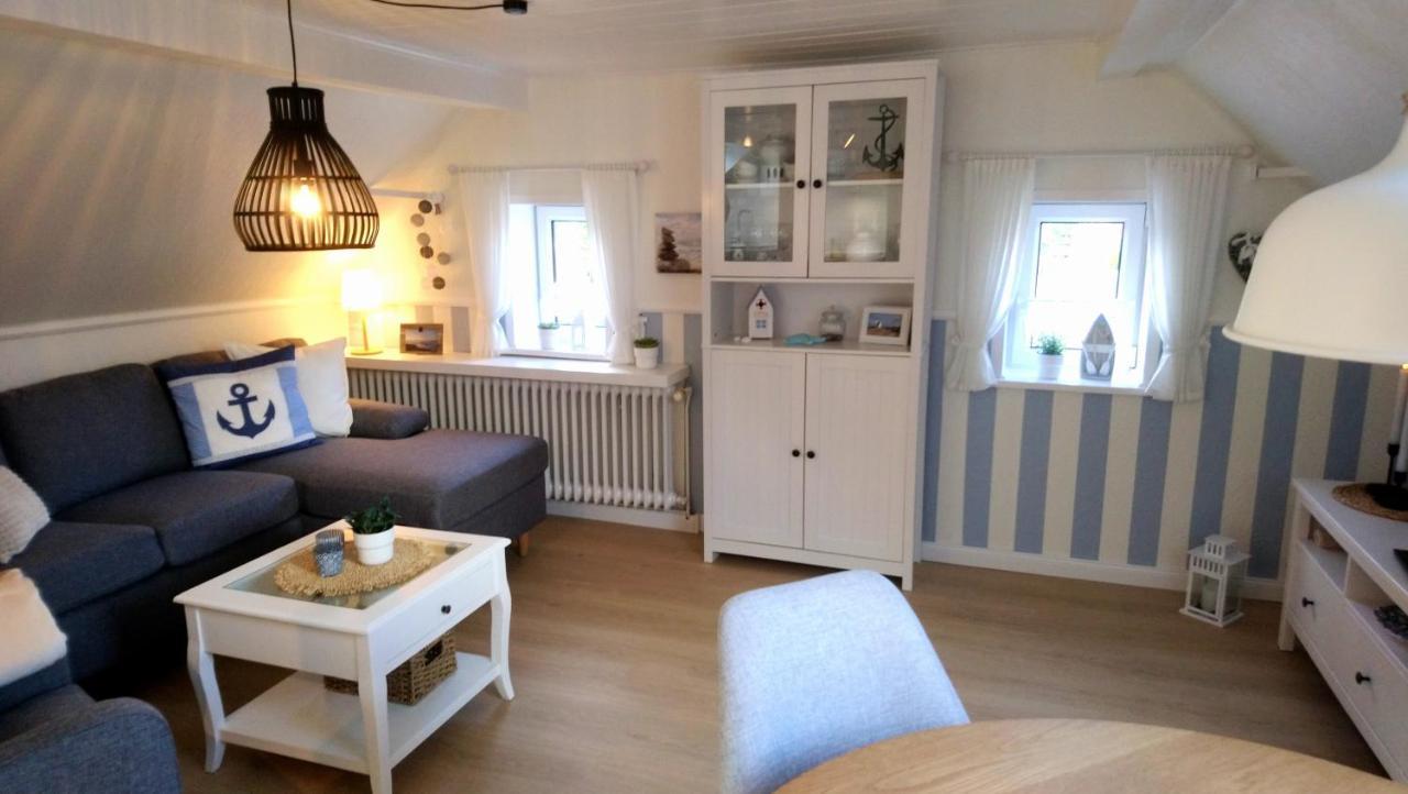Achterdeck - Alte Schmiede Neugarmssiel Apartment Schillig